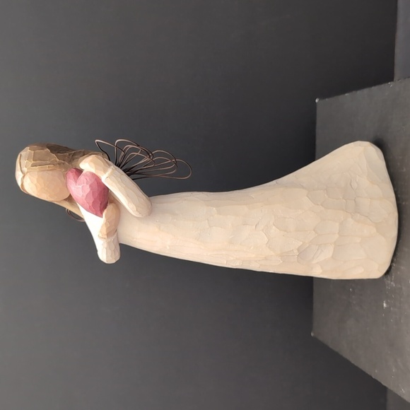2000 Willow Tree,Angel of The Heart Figurine. - Picture 3 of 7